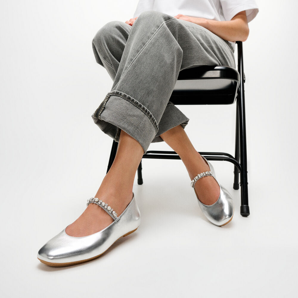 WYLDER ジップ フロント レザーアンクルブーツ｜fitflop(フィット