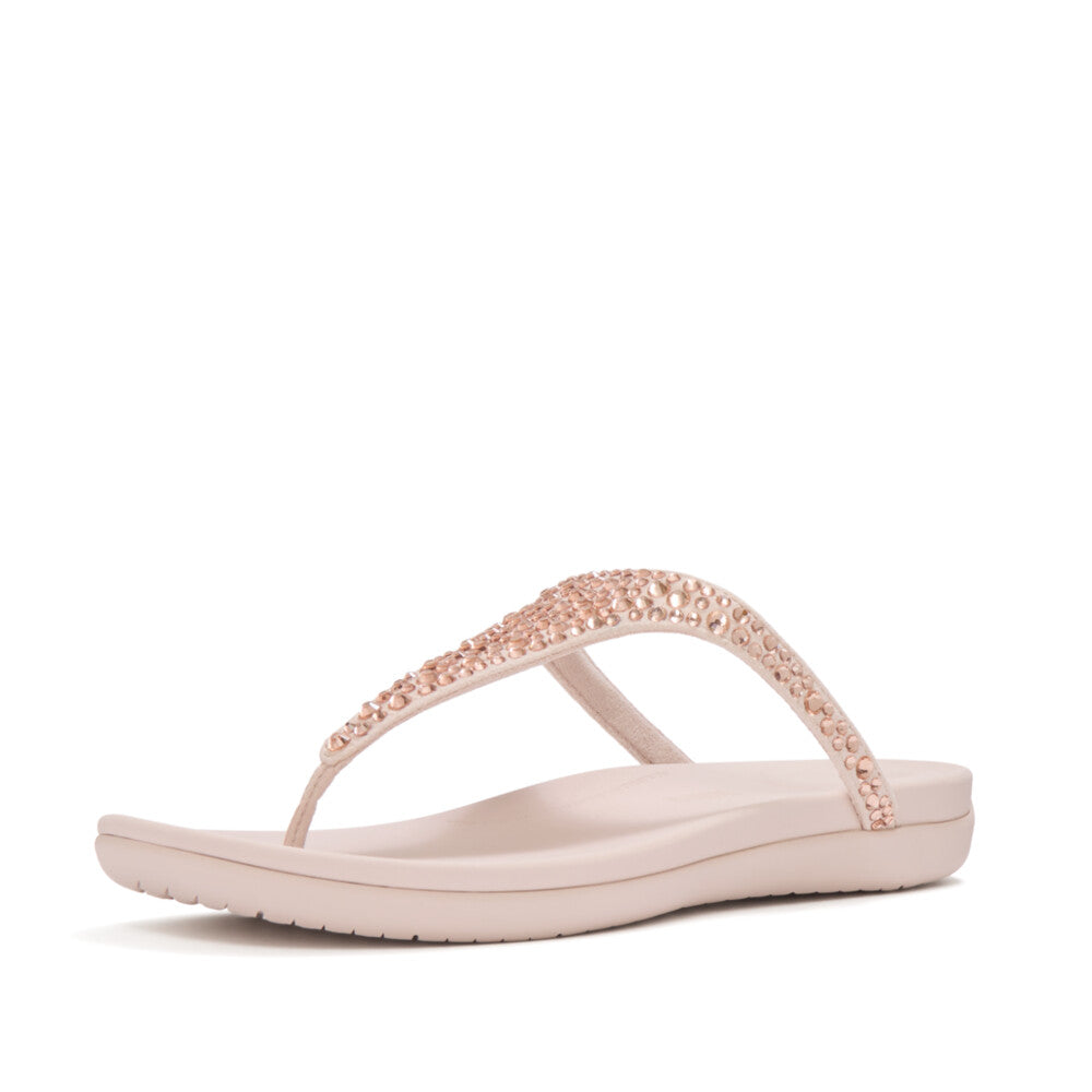 26 Spring&Summer Collection – fitflop
