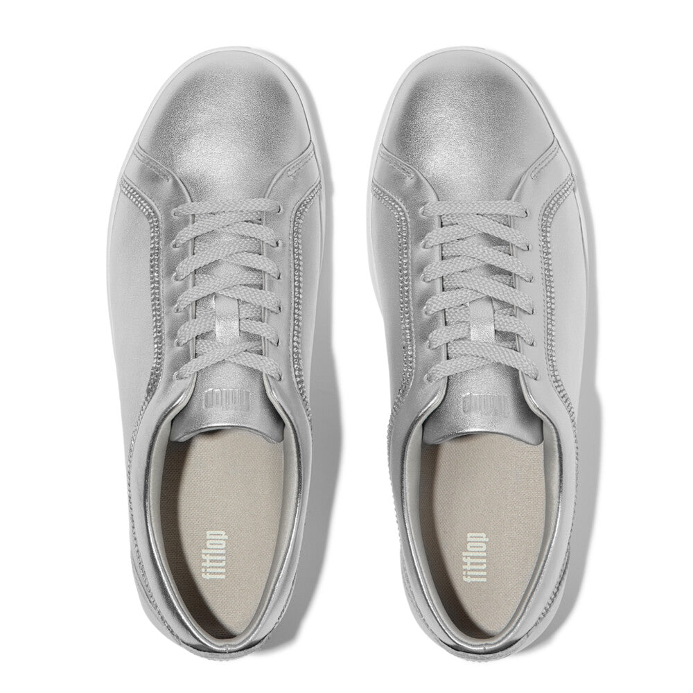 フィットフロップ　シルバー トングサンダル フィットフロップ fitflop トング ラメ模様入り （SILVER