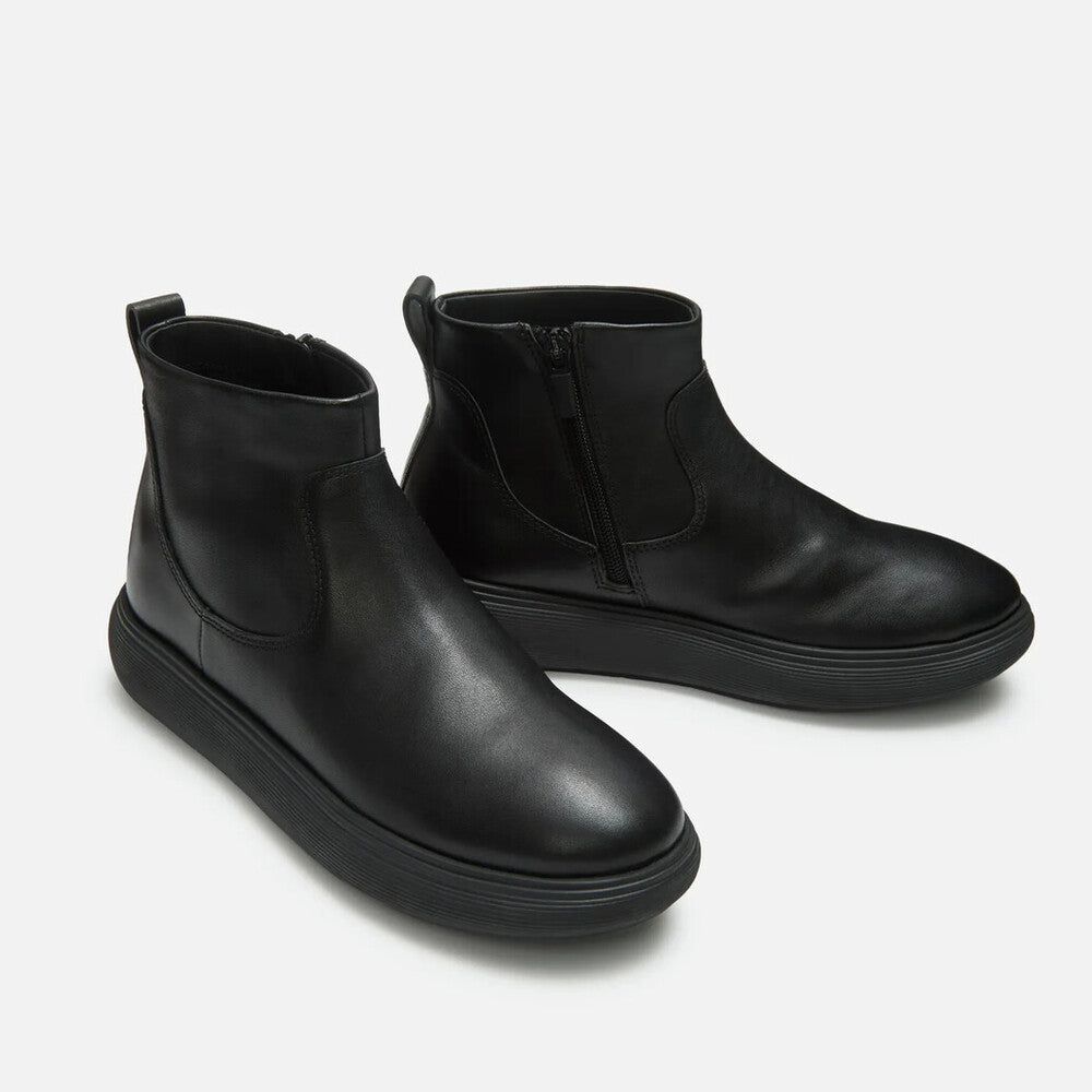 人気デザイン 極美品 fitflop【24.5】キンペイ スタッズアンクルブーツ IQ-COMFF LEATHER ZIP ANKLE BOOTS｜fitflop(フィットフロップ)公式